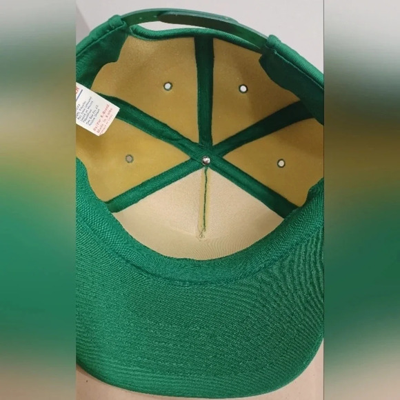 Green Hat - Picture 7 of 11